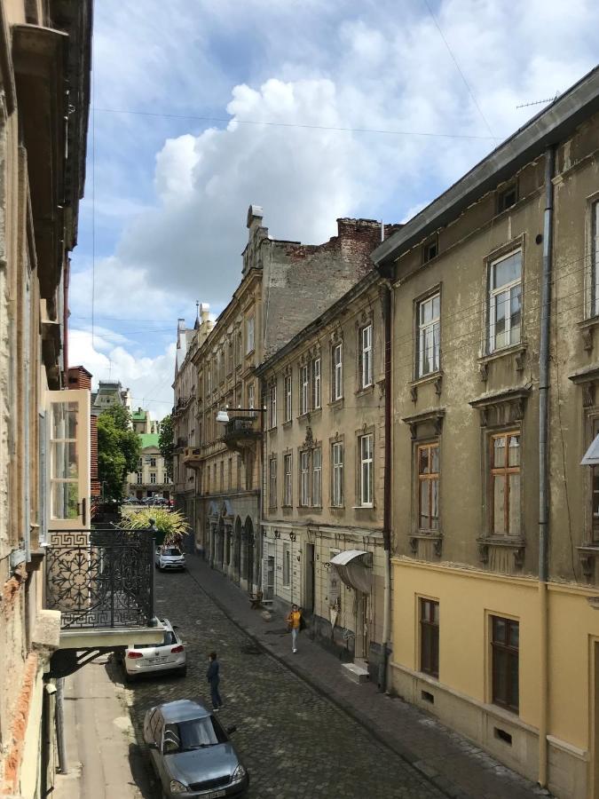 Berlin Apartment Лвив Екстериор снимка